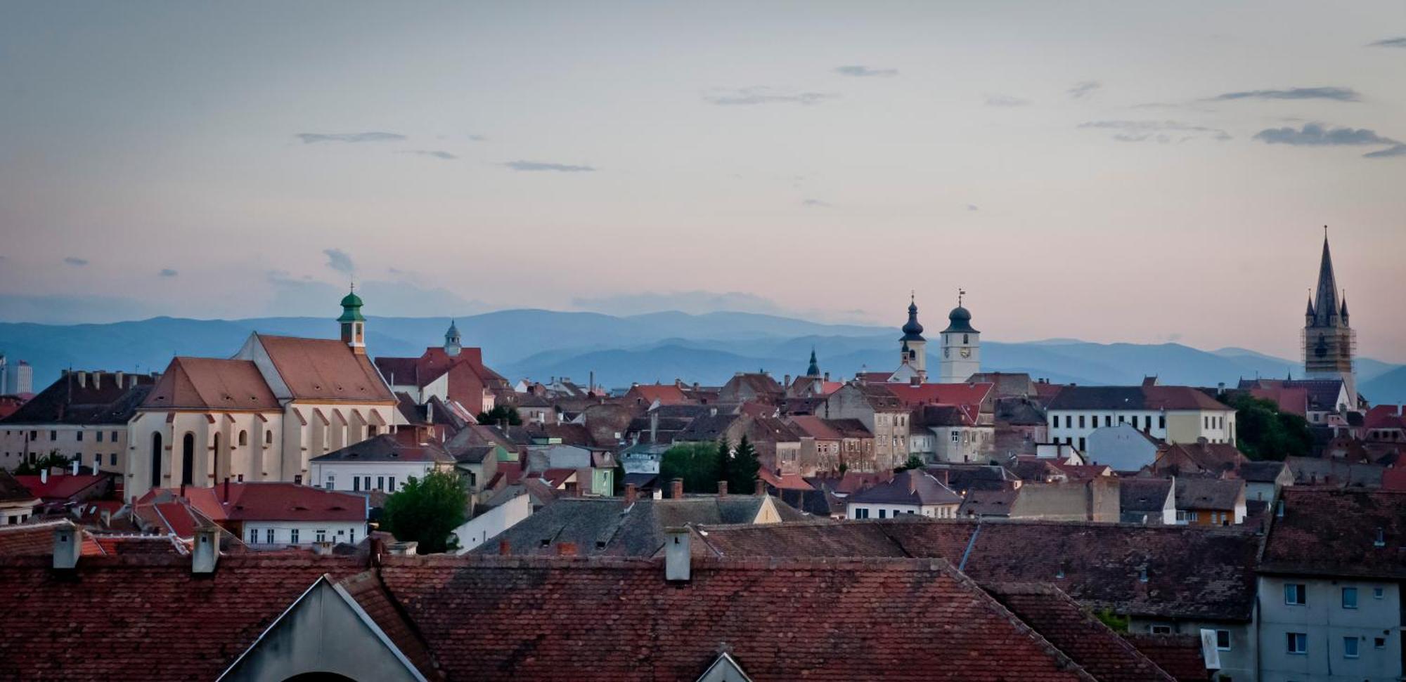 Sibiu Lotus Apartments Δωμάτιο φωτογραφία